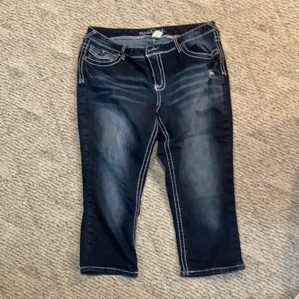 Maurices Capri